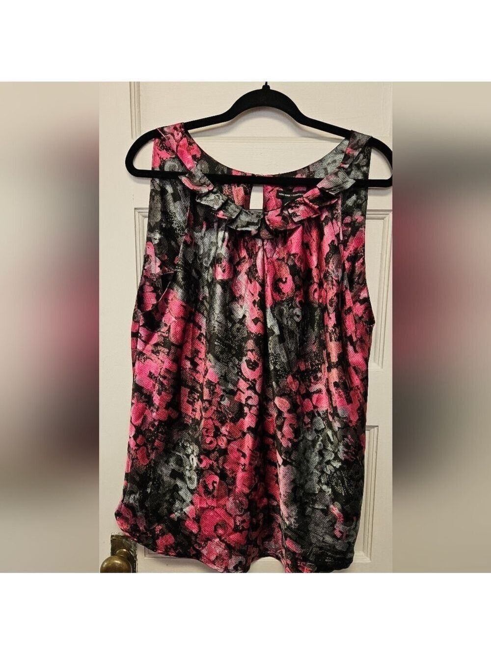 New York & Company Pink and Black Sleeveless Blouse Size 18